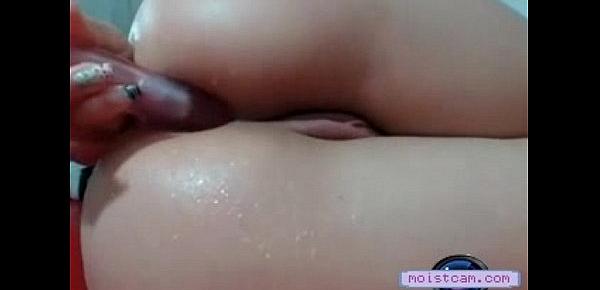  [moistcam.com] Tight wet spread pussy up close! [free xxx cam]